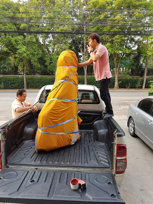 โครงการส่งพระพุทธรูปสู่วัดยากจน