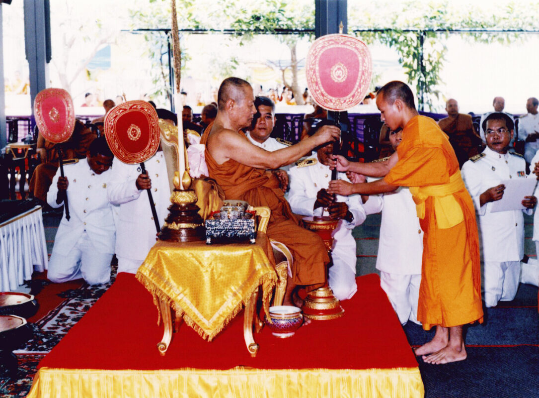 รับพัดเปรียญธรรม ๓ ประโยค