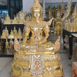 พระจักรพรรดิ์ ทองเหลือง ปิดทองแท้ หน้าตัก 30 นิ้ว