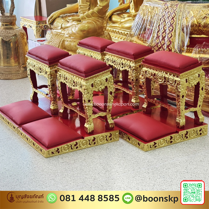 โต๊ะกราบ ไม้เบญจพรรณ แกะลาดอกไม้ ปิดทอง หน้า 8 นิ้ว