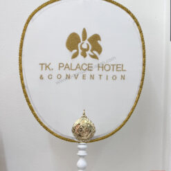 ตาลปัตร ผ้าไหมแท้ สีขาวครีม